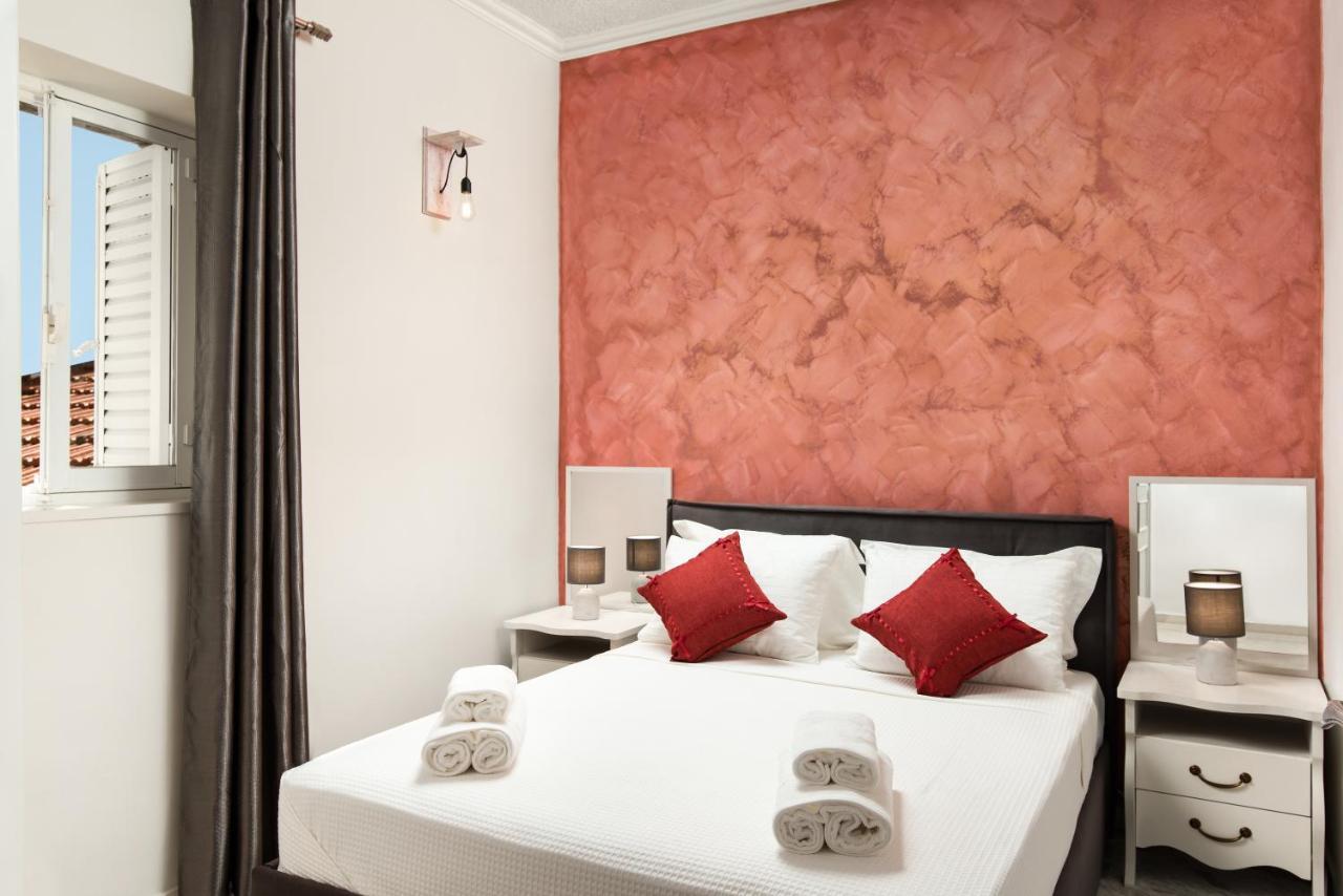 Vista Del Puerto Apartment Ханя Екстериор снимка