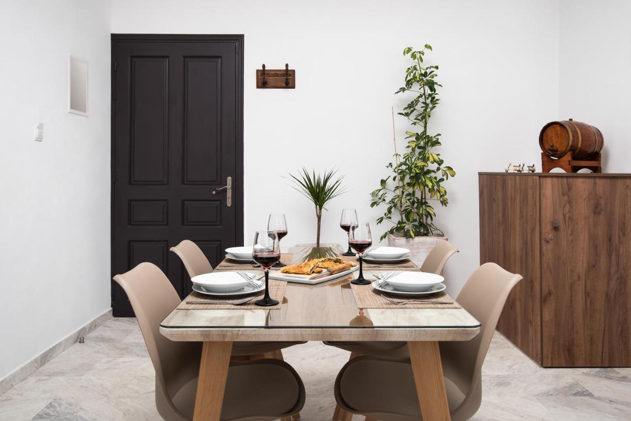 Vista Del Puerto Apartment Ханя Екстериор снимка